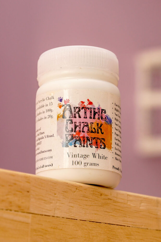 ARTIHC ARTIST'S CHALK PAINTS 100 GRAMS VINTAGE WHITE