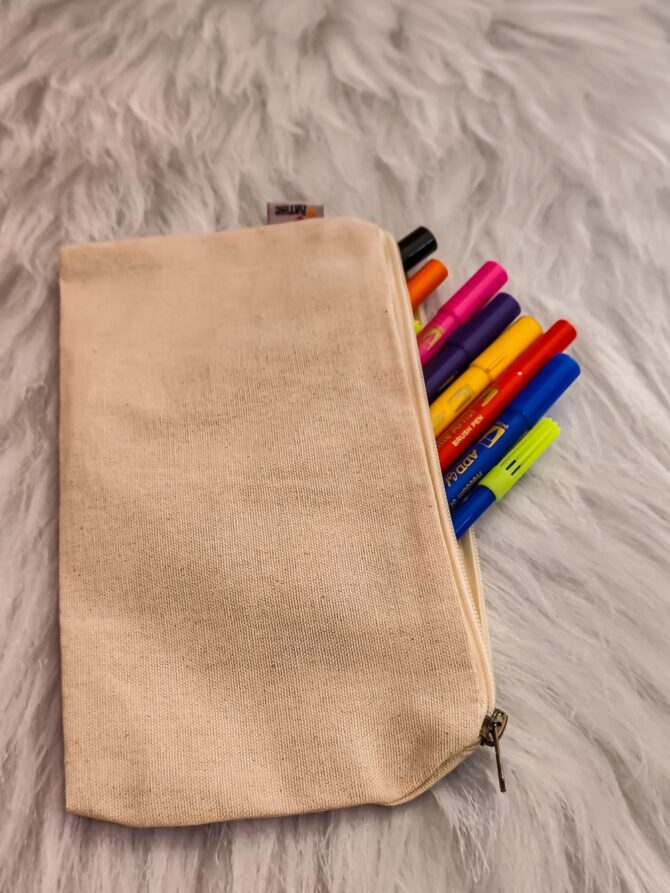 ARTIHC NATURAL CANVAS POUCH