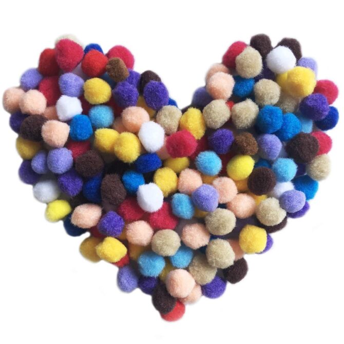 CRAFT POM POM BALL SMALL 2CM DLG-15